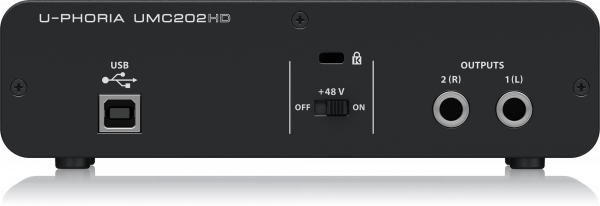 Звуковая карта Behringer UMC202HD