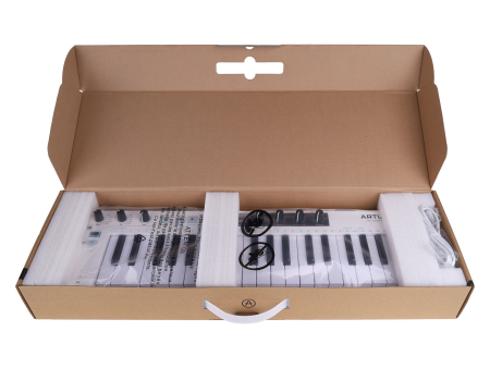 MIDI клавиатура ARTURIA KeyStep 37 WH