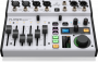 Микшер цифровой Behringer FLOW 8