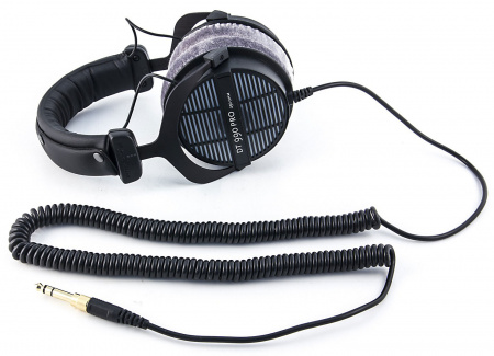 Наушники Beyerdynamic DT 990 PRO