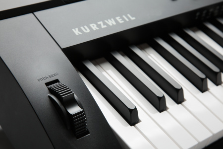 Цифровое пианино Kurzweil KA120 LB