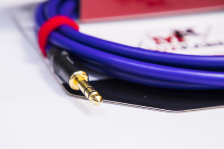 Аудио кабель MUZKABEL BXFMK1V - 1,5 метра, XLR (папа) - JACK (стерео)